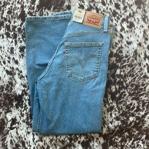 Levi’s Ribcage Straight Ankle